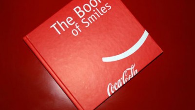 Coca-Cola - Book of Smile