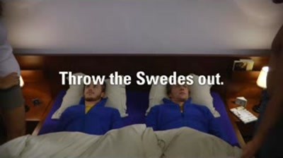 Moemax - Throw the Swedes out - Bedroom
