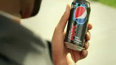 Pepsi MAX - LOVE HURTS