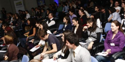 SMARK KnowHow: Marketing Research 2011 - Panelul Insights &amp; trends monitoring
