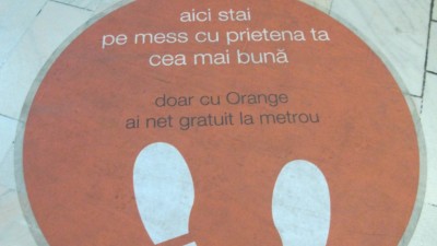 Orange - Doar cu Orange ai net gratuit la metrou (mess)