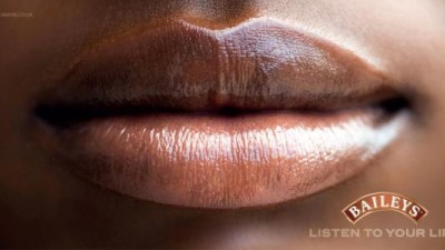 Baileys - Iconic lips