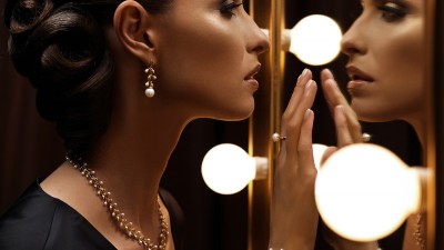 Kiev Jewellery Factory - Mirror white pearls