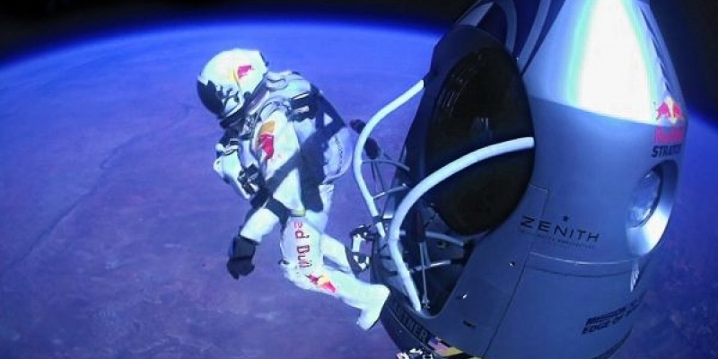 Red Bull Stratos, cea mai spectaculoasa activare de brand. 10 motive.