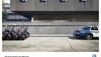 Volkswagen - Park Assist Technology, Bikers-Police