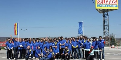 19 echipe de angajati Selgros si 450 de elevi, voluntari in actiuni de mediu
