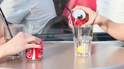 Coca-Cola - Sharing Can