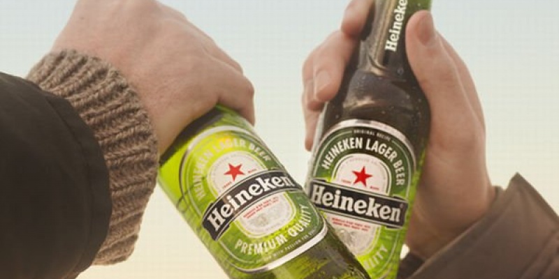 HEINEKEN reduce amprenta de carbon prin reciclarea frigiderelor vechi