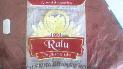 Ralu - Ar servi si o pasarica