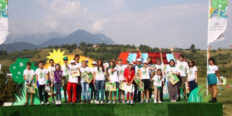 400 de elevi din Romania au devenit antreprenori in Tabara din Tara lui Andrei