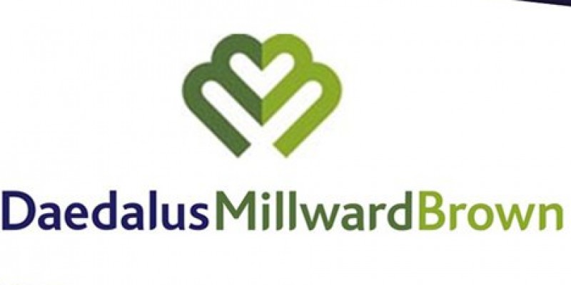 Peste 35% dintre romani ar emigra in alta tara