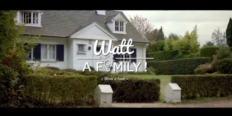 O familie aparent normala ascunde aplicatii secrete