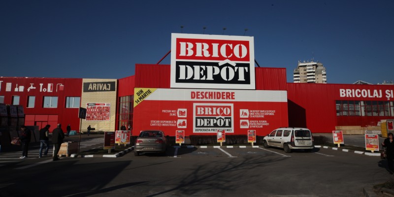 Primele 2 magazine Bricostore Romania transformate in Brico Depot