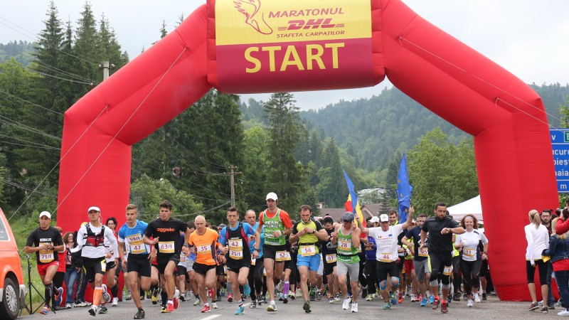 Maratonul DHL Stafeta Carpatilor 2014: donatii de 10.000 de euro catre Salvati Copiii