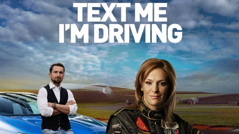 Dani Otil si Roxana Ciuhulescu raspund la SMS in timp ce conduc, intr-o campanie Toyota semnata Saatchi & Saatchi