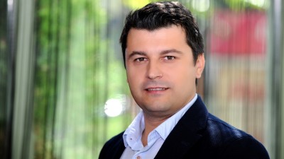 Cosmin Mares (TOTAL PR): Am curtat cel mai recent client, Paravion, inca de cand am decis sa ne specializam si pe sectorul e-business