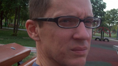 Craig Turp: Sunt multi twitteristi romani haiosi, sau bine informati, dar prea multi isi iau rolul prea in serios