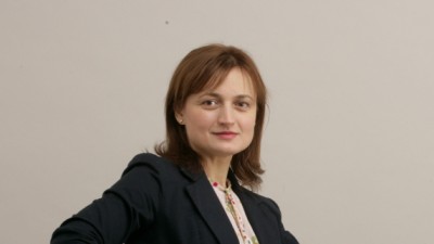 [Cum se fac ambalajele in Romania] Simona Straut: Daca brandul ar fi o persoana, atunci ambalajul este &quot;chipul&quot; acelui brand