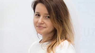 Celina Condorovici (Senior Brand Manager, Zuzu): Pentru produsele de baza si de volum, cum este iaurtul alb, cel mai des intalnite in piata sunt promotiile de pret sub forma de multipack