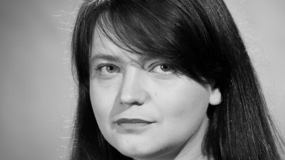 Ana-Maria Caia: Sapte Seri nu mai e un ghid urban in format mic, e o revista mare, cu mult continut premium. Apoi, este un saptamanal gratuit, care traieste din publicitate si branded content