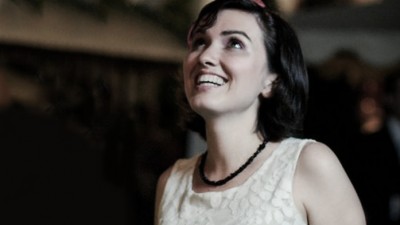 Andreea Ghenoiu (Jazz) si cliseele feminine: Oare n-ar fi dubios sa pozitionezi un detergent ca fiind ceva viril?
