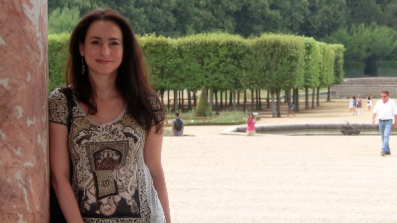 Carmen Manea-Tanasie, OneSelf Marketing: Cred cu tarie ca, daca omul care este in „capul” unei afaceri este bine el cu el si cu lumea in care traieste, atunci si afacerea este o reusita