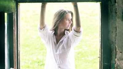 Diana Gordon (Chainsaw Europe): Uneori, creatia stie exact cum trebuie sa arate o comunicare si nu poti adauga nici macar un glow