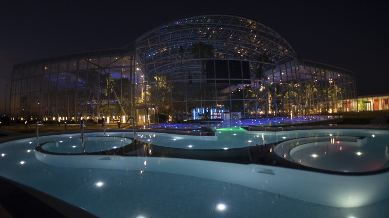 Deschiderea centrului Therme Bucuresti propulseaza Romania in presa internationala