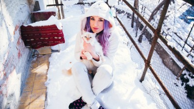 Andreea Retinschi: Cand aveam 5-6 ani, aranjam pui de pisica in cadru si il rugam pe tata sa ii fotografieze