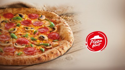 O noua experienta culinara de la Pizza Hut: pizza pe blat multicereale