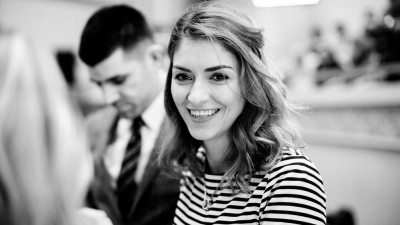 Maria Desmirean (Curtea Veche Publishing): Au fost mai multe voci care spuneau ca Marian e doar o inventie de marketing, ca prea vorbeste corect romana si ca prea are cratimele tot timpul la indemana