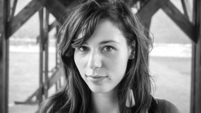 Miruna Antonescu (Saatchi & Saatchi + The Geeks): Cand vine vorba de a vorbi pe limba tinerilor, e o linie fina intre entertaining si trist daca te apuci sa vorbesti in emoticoane
