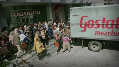 Bloom Communication realizeaza campania de comunicare pentru noul brand al companiei Cris-Tim, Gostat – gusta o felie de nostalgie
