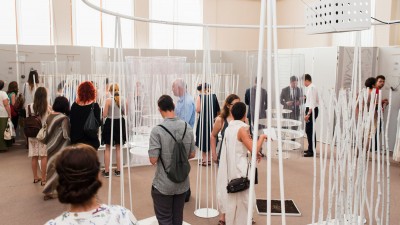 Ultima săptămână din expoziția “O călătorie prin istoria și viitorul bijuteriei” - ediția a II-a @MNIR