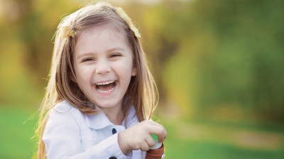 Senatul a adoptat propunerea legislativă pentru transformarea zilei de 1 Iunie în zi liberă naţională