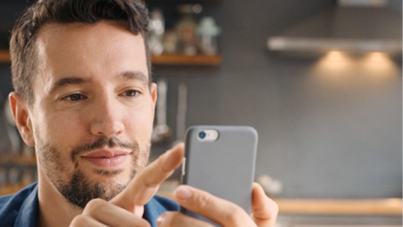 Mastercard si eMAG rasplatesc cumparaturile online cu cardul si ofera beneficii la prima utilizare