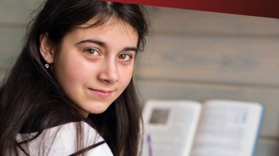 KFC si Pizza Hut demareaza cea de-a noua editie a programului „Vreau in clasa a noua”, in parteneriat cu World Vision