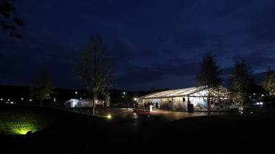 Primele case HUF HAUS din Romania, lansate printr-un eveniment secret garden organizat de Golin in Dumbrava Vlasiei