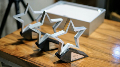 Lia Bira si Alexandru Vasile de la McCann Worldgroup Romania castiga distinctia „Echipa Anului 2016”