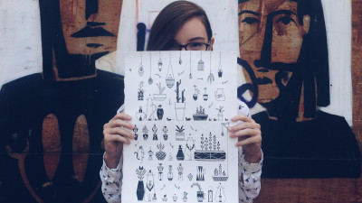 Mura, adică Ana Fornoga, ilustrează ca freelancer. Agenții și reviste &icirc;i cer ajutorul