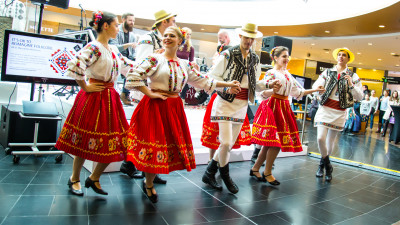 Băneasa Shopping City și FCB Bucharest invită copiii să reinventeze folclorul românesc prin imaginație și joacă