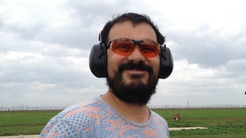 Radu Ghelmez n-a venit pe Facebook pentru Palme d'Or, el concureaza la sectiunea Un Certain Regard