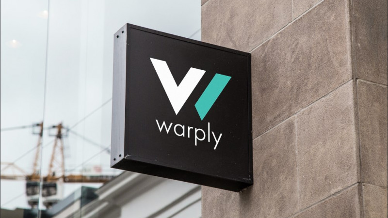 Warply, lider european în furnizarea de soluții Mobile Loyalty & Mobile Payments, intră pe piața din România
