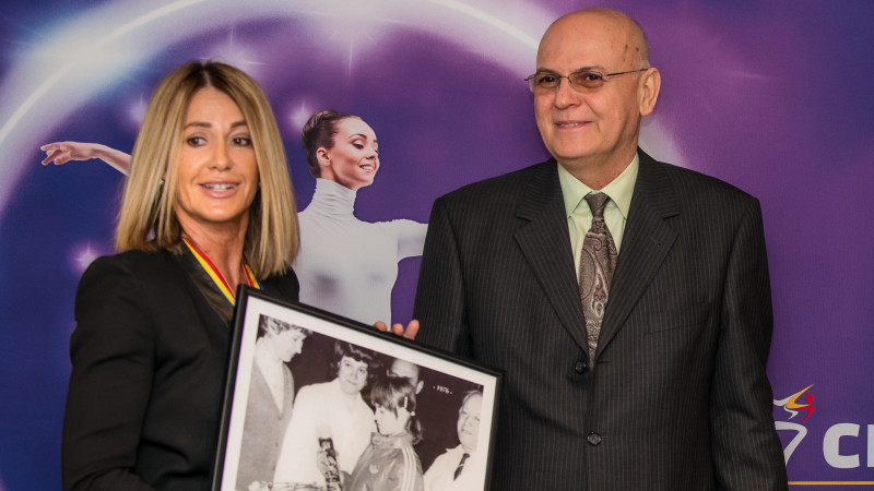 Farmec primeşte vizita campionilor gimnasticii româneşti