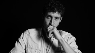 Max Stossel: Lumea digitală are nevoie disperată de oameni care să se gândească la umanitate înaintea profitului