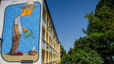 Sibiul găzduiește singurul Circuit de Artă Stradală din lume care cuprinde școli și licee, cu peste 3.500 de metri pătrați de picturi murale