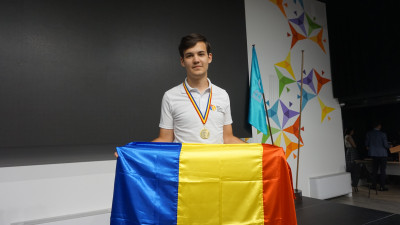 [Tineri campioni] Alex Tatomir si aurul de la Balcanica de Info