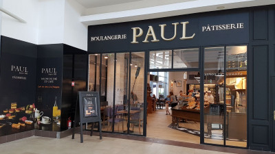 Lanţul de brutării Paul a deschis cea de-a doua locație &icirc;n Constanța. Investiția s-a ridicat la 450.000 euro și dispune de un spațiu dedicat pasionaților de cafea