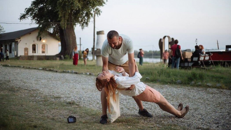 Degustătorii de prostii, dubioșenii și plăceri vinovate