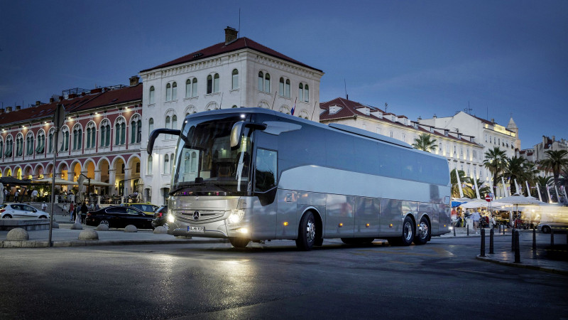 Cinci premii pentru divizia Daimler Buses în cadrul Bus World din Kortrijk, Belgia